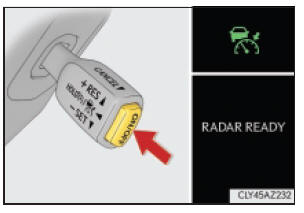 Zaprogramowanie prędkości jazdy (tryb kontroli odstępu od poprzedzającego pojazdu)