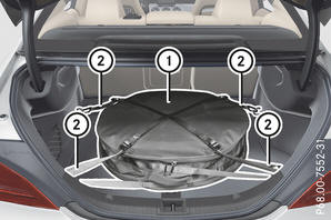 Wyjmowanie koła dojazdowego